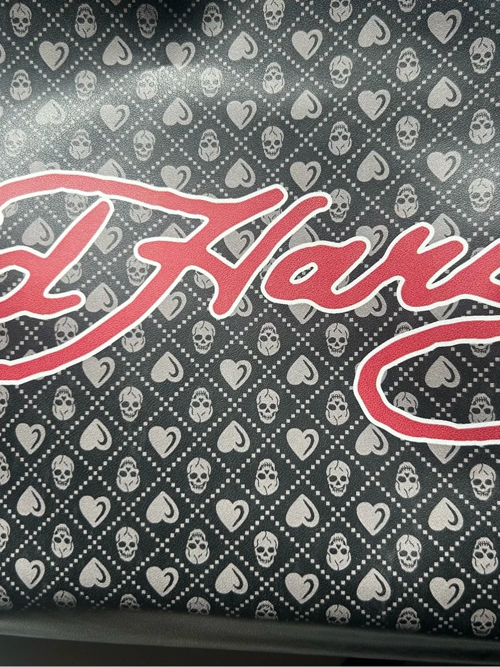Ed Hardy patterned style